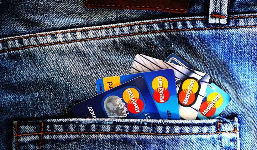 mini registratore professionale a forma di carta di credito