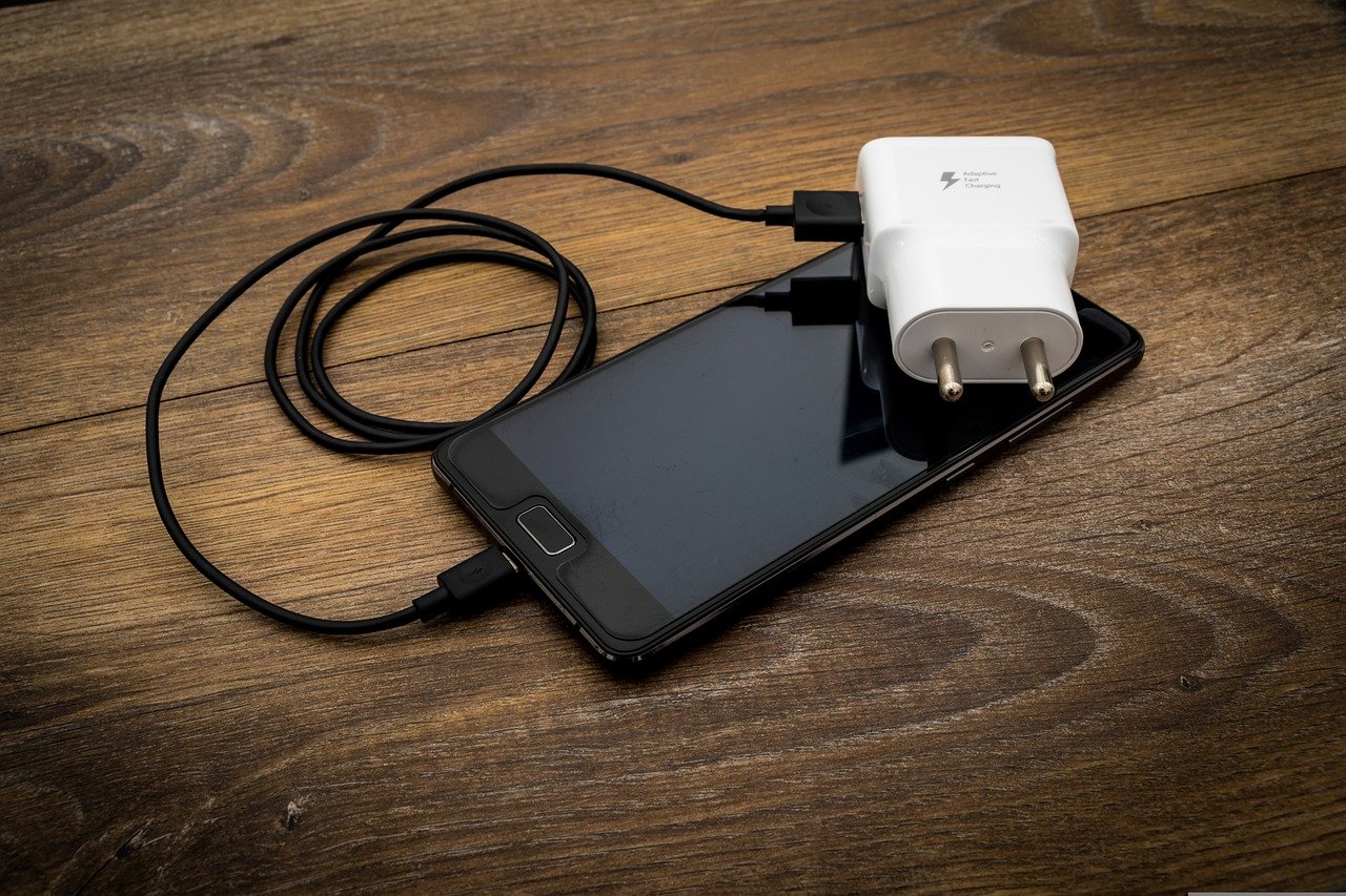 registratore vocale caricabatterie usb